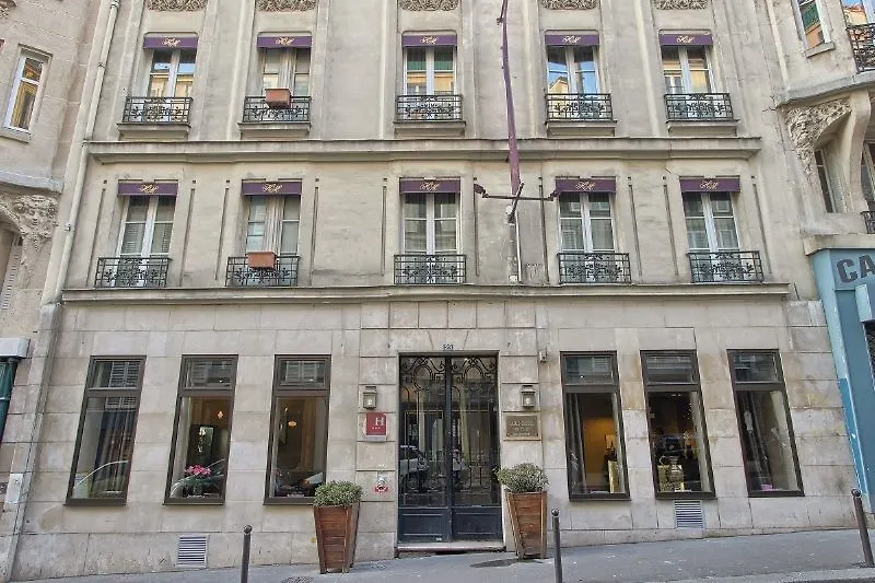 Margaux Opera Montmartre
